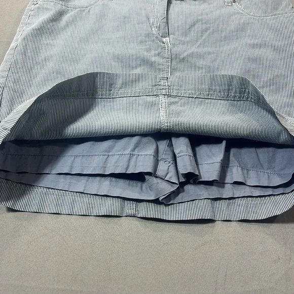 Karen Scott skort size 8p - Picture 2 of 7